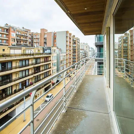 W Terrace, Cleaning Included Apartamento Middelkerke